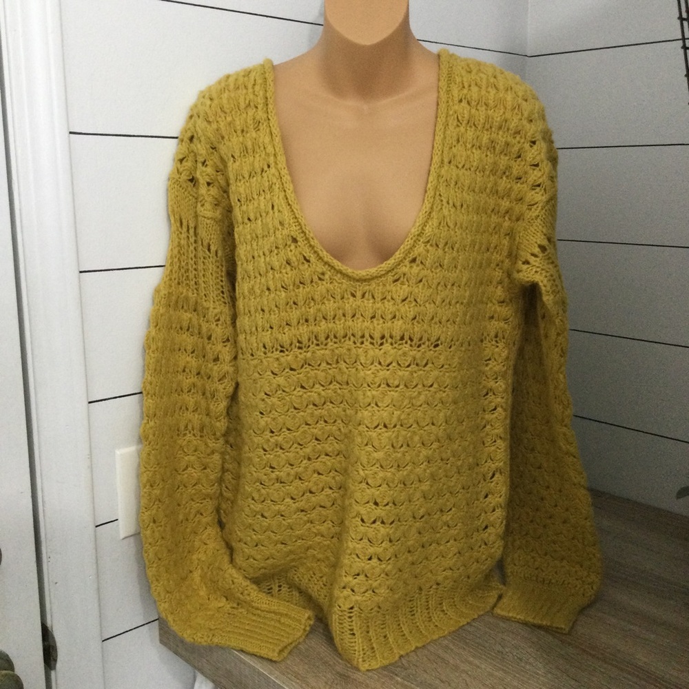 Free People crashing waves chunky knit sweater womens XS‎ oversized fit